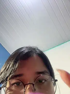 Snapshot of ZTahya chatting on 02-22-25, 04:51 ZTahya online show from 02-22-25, 04:51