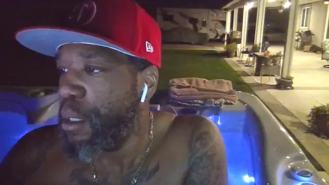 Snapshot of 3prettyboy3 chatting on 11-08-25, 05:18 3prettyboy3 online show from 11-08-25, 05:18