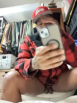 Snapshot of 3prettyboy3 chatting on 11-14-25, 09:19 3prettyboy3 online show from 11-14-25, 09:19