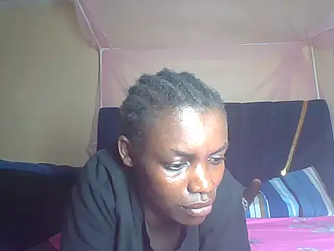 Snapshot of awino001 chatting on 11-09-25, 08:40 awino001 online show from 11-09-25, 08:40