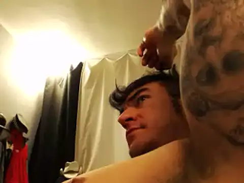 Snapshot of ballardbret chatting on 12-28-24, 07:33 ballardbret online show from 12-28-24, 07:33