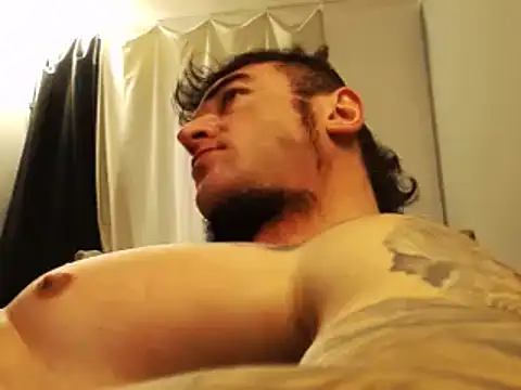 Snapshot of ballardbret chatting on 01-09-25, 07:31 ballardbret online show from 01-09-25, 07:31