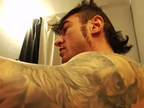 Snapshot of ballardbret chatting on 02-11-25, 04:22 ballardbret online show from 02-11-25, 04:22