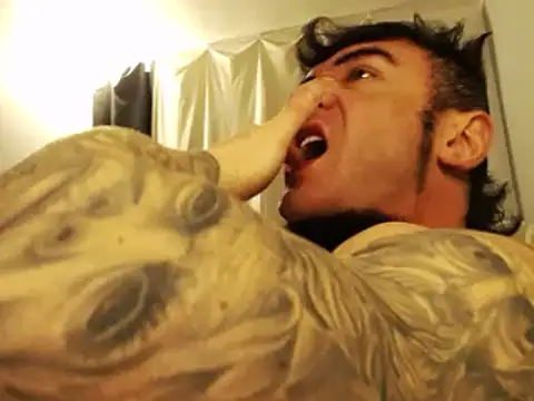 Snapshot of ballardbret chatting on 03-02-25, 04:28 ballardbret online show from 03-02-25, 04:28