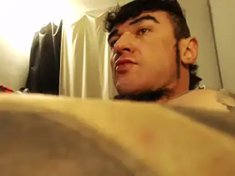 Snapshot of ballardbret chatting on 03-07-25, 04:13 ballardbret online show from 03-07-25, 04:13