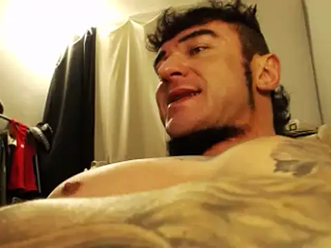 Snapshot of ballardbret chatting on 03-09-25, 04:38 ballardbret online show from 03-09-25, 04:38