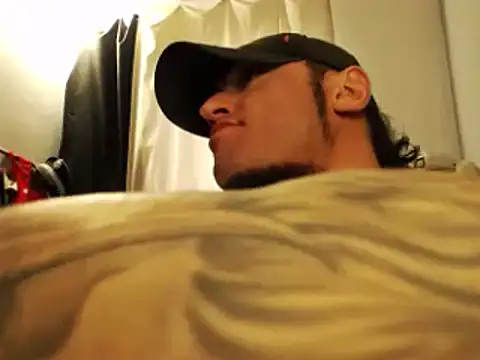 Snapshot of ballardbret chatting on 03-14-25, 07:15 ballardbret online show from 03-14-25, 07:15