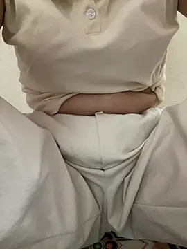 Milk Mom99 online show from 07-25-26, 07:39