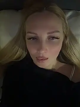 Snapshot of Aleksandrakis chatting on 04-30-26, 08:57 Aleksandrakis online show from 04-30-26, 08:57