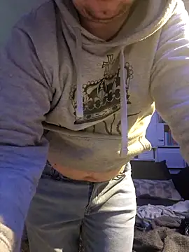 Snapshot of Sweet-Gismo chatting on 02-14-25, 04:04 Sweet-Gismo online show from 02-14-25, 04:04