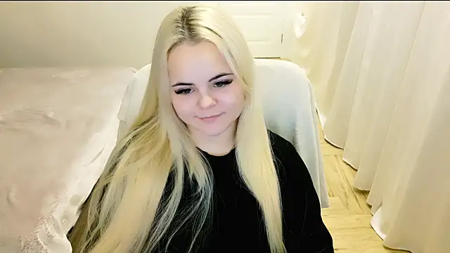 lovely-eyes online show from 01-06-25, 02:58