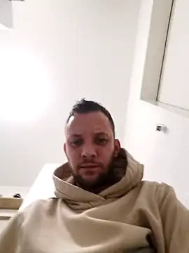 Snapshot of Chriso0007 chatting on 10-16-25, 01:28 Chriso0007 online show from 10-16-25, 01:28