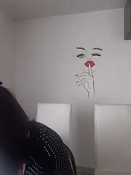 carolyne2023 online show from 04-26-26, 07:50