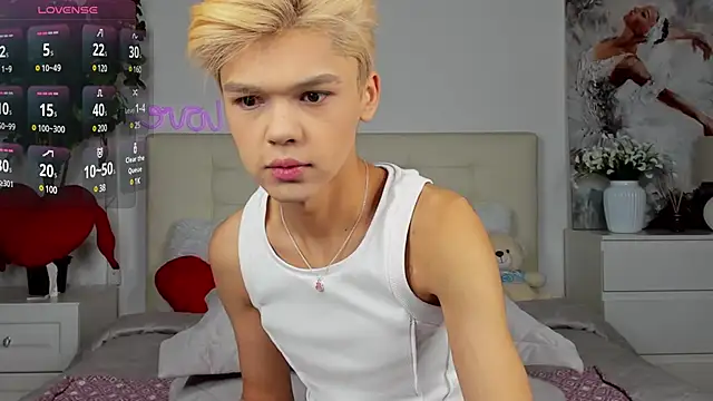 Felix Rey online show from 02-12-25, 05:48