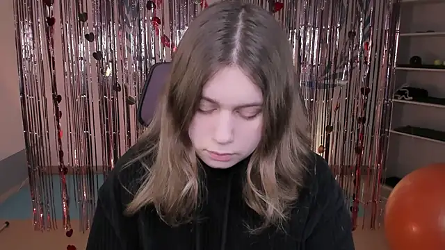 FioraMarmoris online show from 03-16-25, 06:20