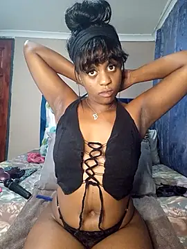 Queen-Chocolate online show from 03-01-25, 12:17