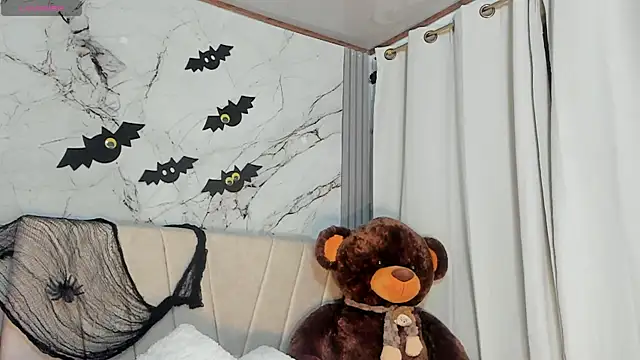 Snapshot of angeli_sexi chatting on 10-23-25, 12:43 angeli sexi online show from 10-23-25, 12:43