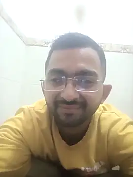 Snapshot of sagarghai07 chatting on 05-21-26, 05:47 sagarghai07 online show from 05-21-26, 05:47