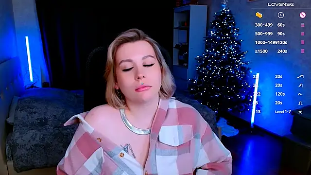 Snapshot of Blueberry-baby chatting on 01-29-25, 12:01 Blueberry-baby online show from 01-29-25, 12:01