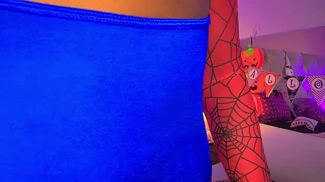 FiorelaLenin online show from 10-31-25, 12:39