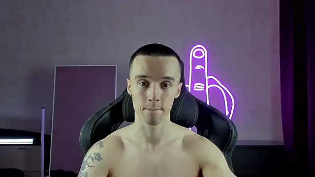 MasonWarholl online show from 12-19-24, 09:06