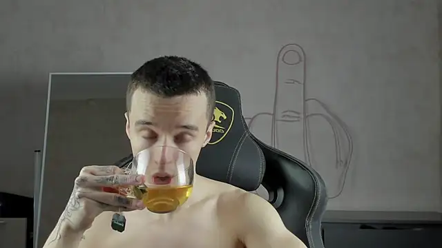 MasonWarholl online show from 01-06-25, 01:20