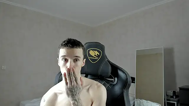 MasonWarholl online show from 01-28-25, 04:39