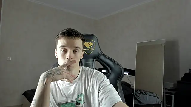 MasonWarholl online show from 03-04-25, 03:44