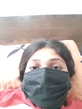 Snapshot of Sonam-378 chatting on 09-23-25, 07:44 Sonam-378 online show from 09-23-25, 07:44