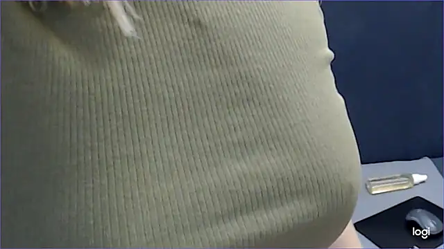 Snapshot of VioletaFlower7 chatting on 02-07-25, 06:24 VioletaFlower7 online show from 02-07-25, 06:24