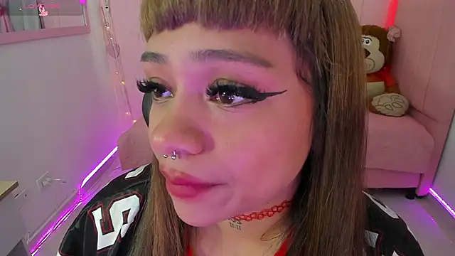 zoesullivan online show from 09-17-25, 02:52