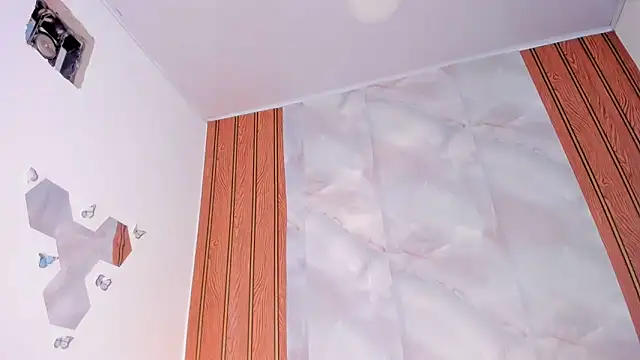 MiaKirshner online show from 06-09-26, 01:45