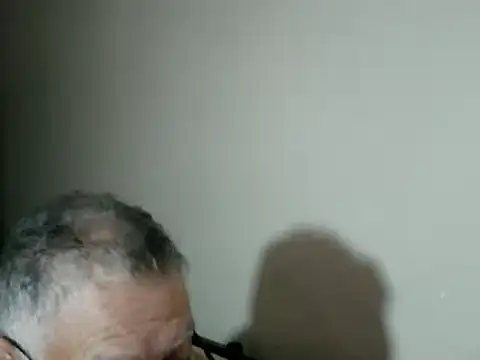 100Tauros online show from 11-22-25, 08:46