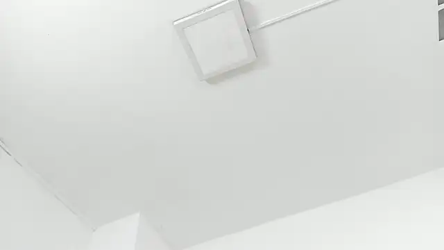 Snapshot of Juliabadlee chatting on 12-04-24, 03:15 Juliabadlee online show from 12-04-24, 03:15