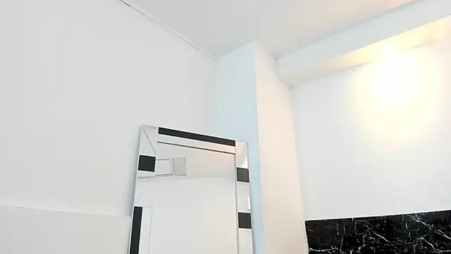 Snapshot of Juliabadlee chatting on 02-22-25, 03:34 Juliabadlee online show from 02-22-25, 03:34