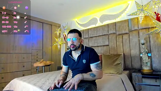 Snapshot of petterwilly1 chatting on 12-21-25, 11:12 petterwilly1 online show from 12-21-25, 11:12