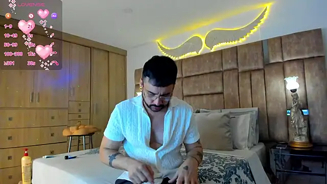 Snapshot of petterwilly1 chatting on 02-25-26, 03:10 petterwilly1 online show from 02-25-26, 03:10