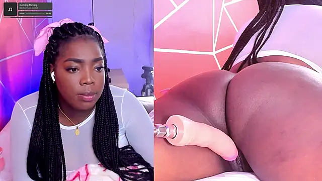 zoeethompson cm online show from 12-04-25, 11:08