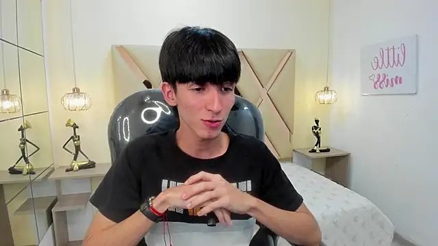 Jake evans online show from 10-06-25, 03:59