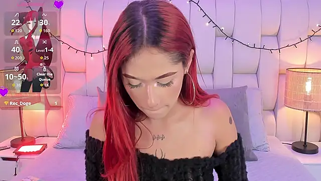 Snapshot of SkinnyFoxy chatting on 11-29-25, 07:50 SkinnyFoxy online show from 11-29-25, 07:50