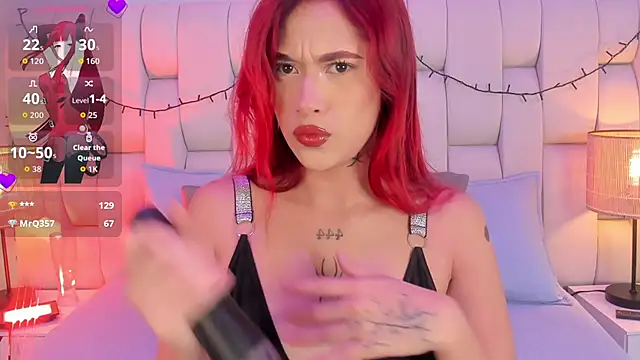 Snapshot of SkinnyFoxy chatting on 12-02-25, 07:20 SkinnyFoxy online show from 12-02-25, 07:20