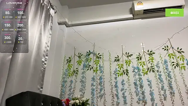 Isexxs online show from 02-08-25, 09:46