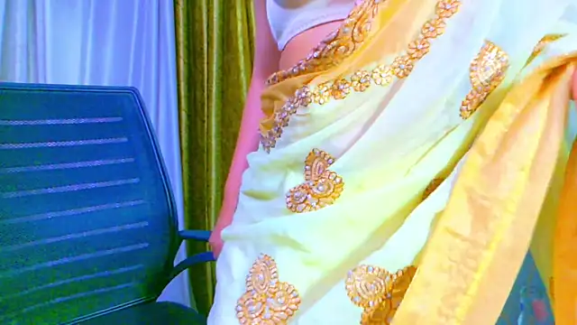 Aashika-Kaur online show from 03-08-25, 04:01