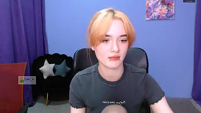 liana kisses online show from 01-15-25, 11:08