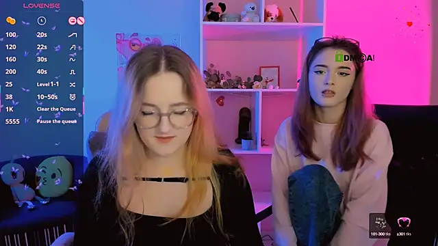 liana kisses online show from 09-27-25, 07:30