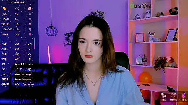 liana kisses online show from 04-11-26, 07:07