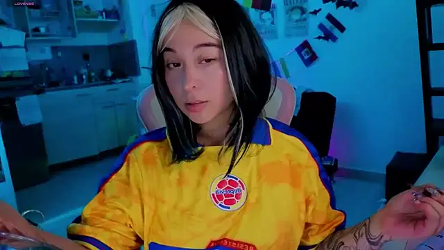 FernandaOrtegaaa online show from 07-04-26, 12:50
