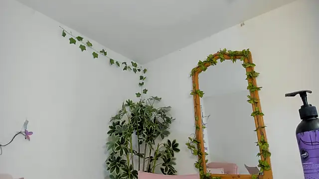 BarbaraKnox  online show from 07-03-26, 06:03