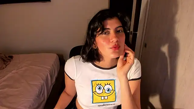Snapshot of misstoya chatting on 07-12-26, 01:40 misstoya online show from 07-12-26, 01:40