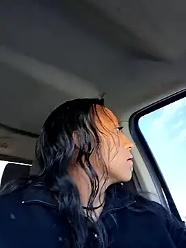 Snapshot of StaciGoodman chatting on 02-21-26, 06:09 StaciGoodman online show from 02-21-26, 06:09